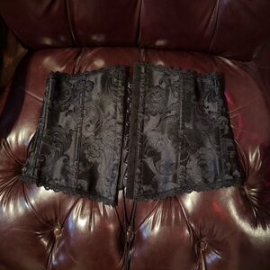 Fredricks of Hollywood Waist Cincher